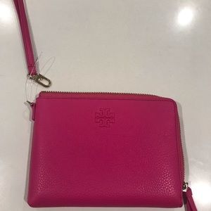 Tory Burch Thea Large Zip pouch